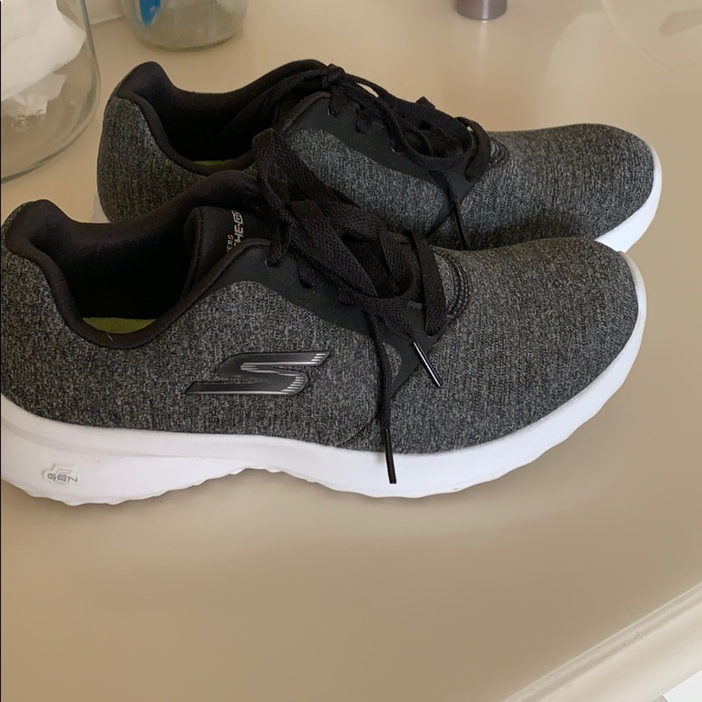 Sketchers on-the-go walking shoes
